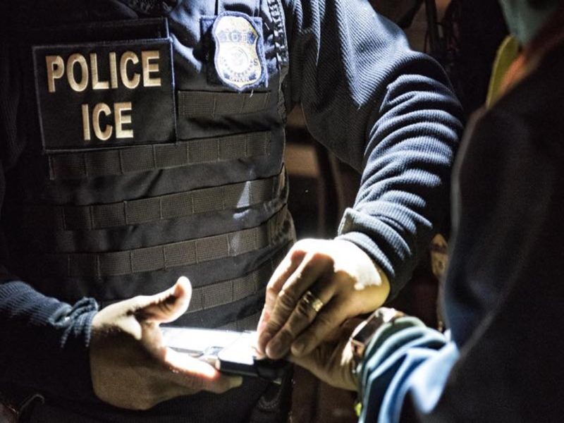 Aplauden ley que cerrará cárcel de ICE en estado de Washington