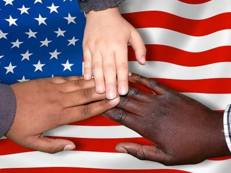 Votantes republicanos no apoyan legalización de indocumentados