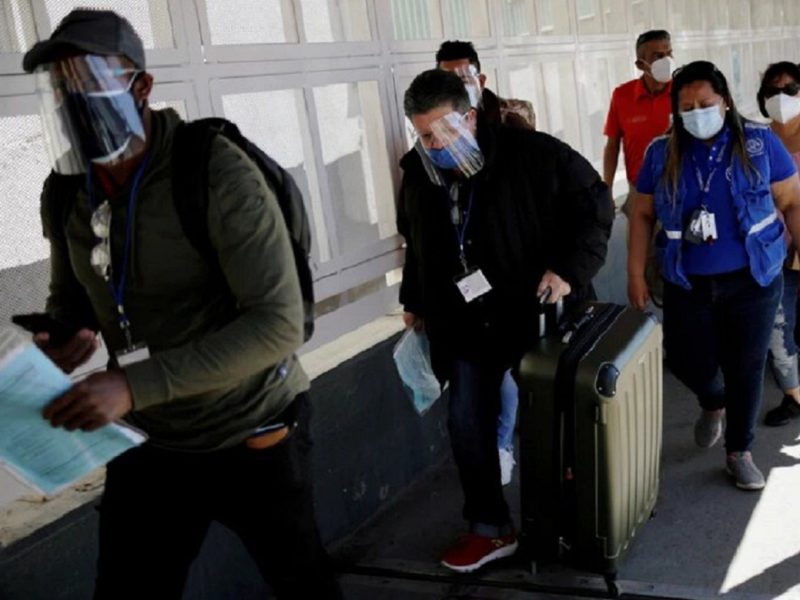 La ACNUR pide a las personas con casos pendientes en el MPP que estén atentos a la página web para saber qué sigue luego de la reactivación del programa.