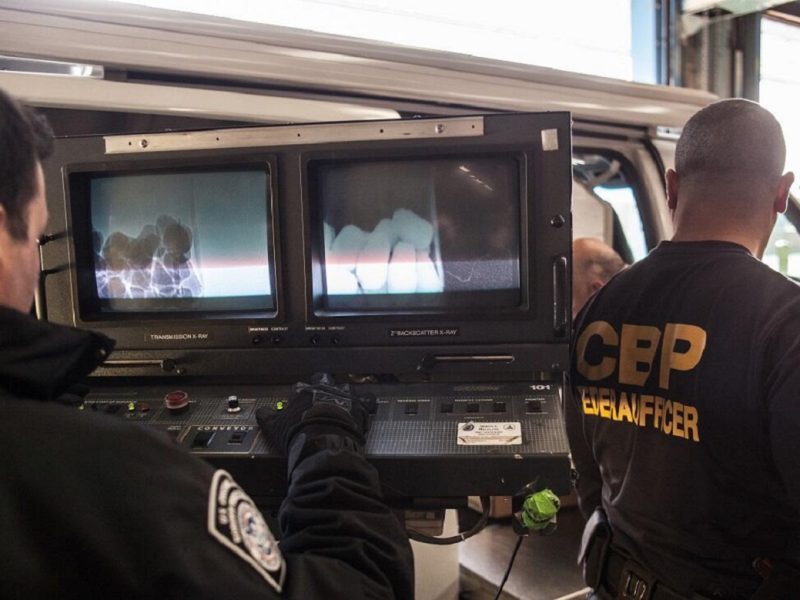 Donald Trump permitió que los agentes en la frontera USA-México negaran beneficios migratorios a las personas sin que eso les correspondiera.