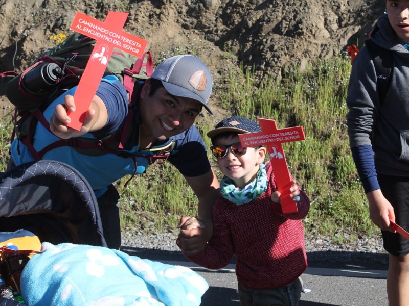 Puedes rezar esta oración por los papás sin importar si es su día o no.