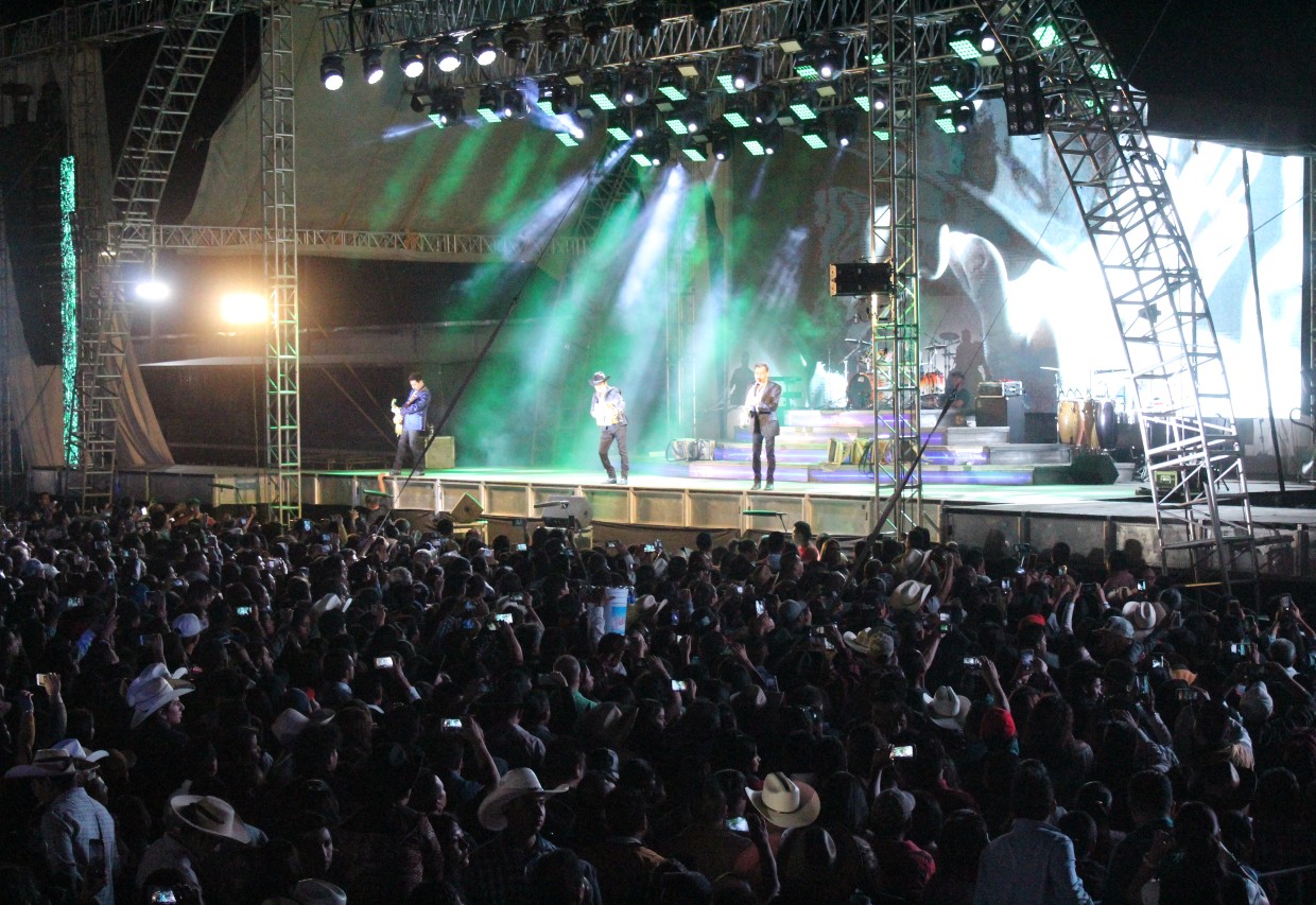 Los Tigres del Norte en concierto. | Foto: Jacqueline Ponce.