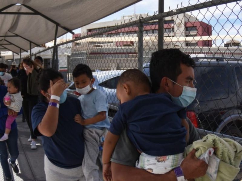 Activa USA vuelos de deportación de migrantes al sur de México.