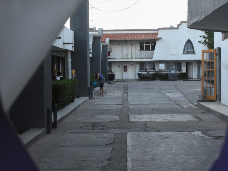 Hotel filtro para migrantes en Ciudad Juárez.