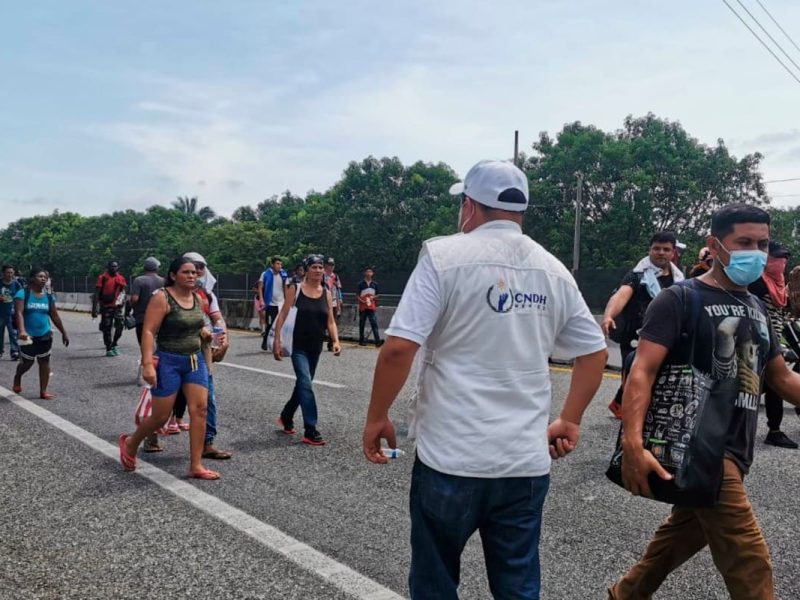 Caravana migrante: CNDH investiga agresiones a migrantes en Chiapas.