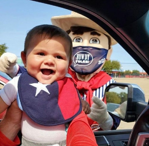 El uso de mascarillas es para proteger a los más vulnerables al Covid-19. | Foto: Instagram StatefairofTx.