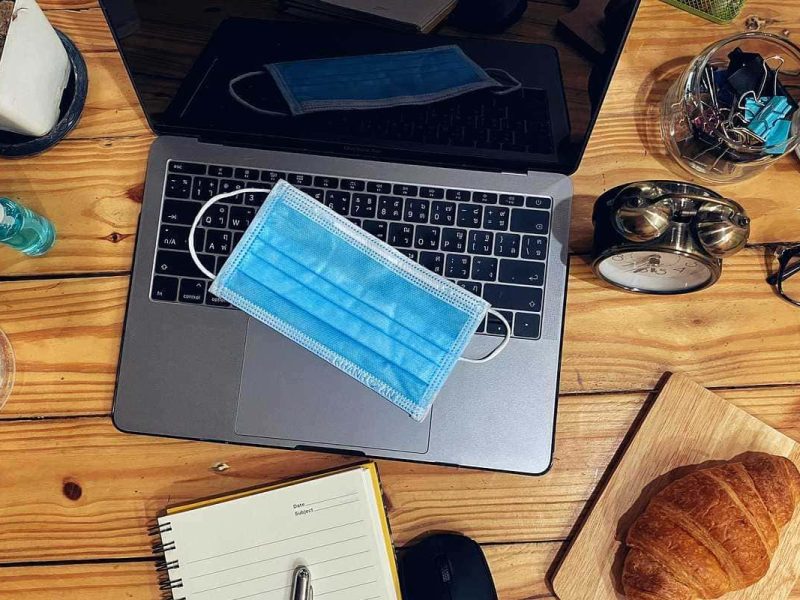 El 44% de los empresarios latinos implementaron el "home office" durante la pandemia de Covid-19.