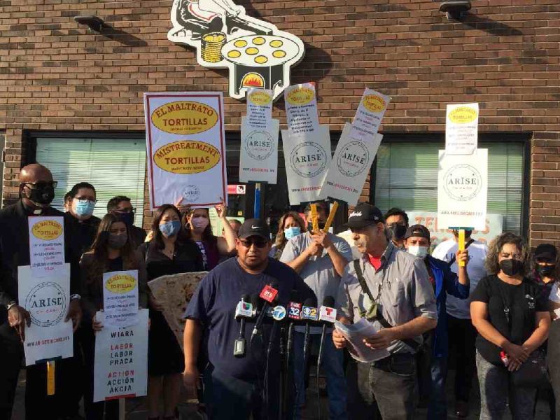 Trabajadores de "El Milagro" piden tu apoyo para mejorar sus condiciones de trabajo