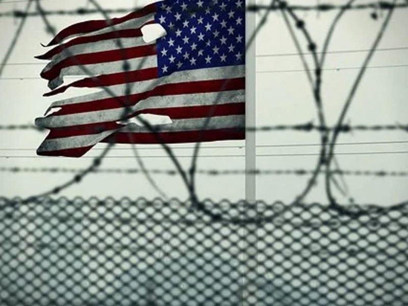 California no podrá prohibir cárceles de ICE operadas por empresas privadas.