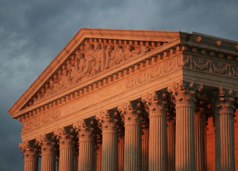 No es la primera vez los republicanos intentan revivir la regla de carga pública de Donald Trump.