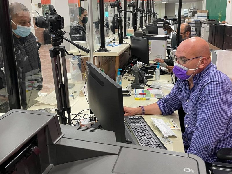 Todavía no se anuncia una de las sedes para este consulado sobre ruedas; sin embargo, puedes estar atento e ir preparando tus papeles.