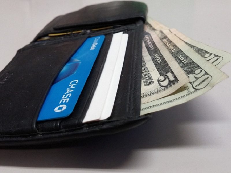 Estos cheques de estímulo se enviarán impresos o por depósitos a cuentas bancarias.