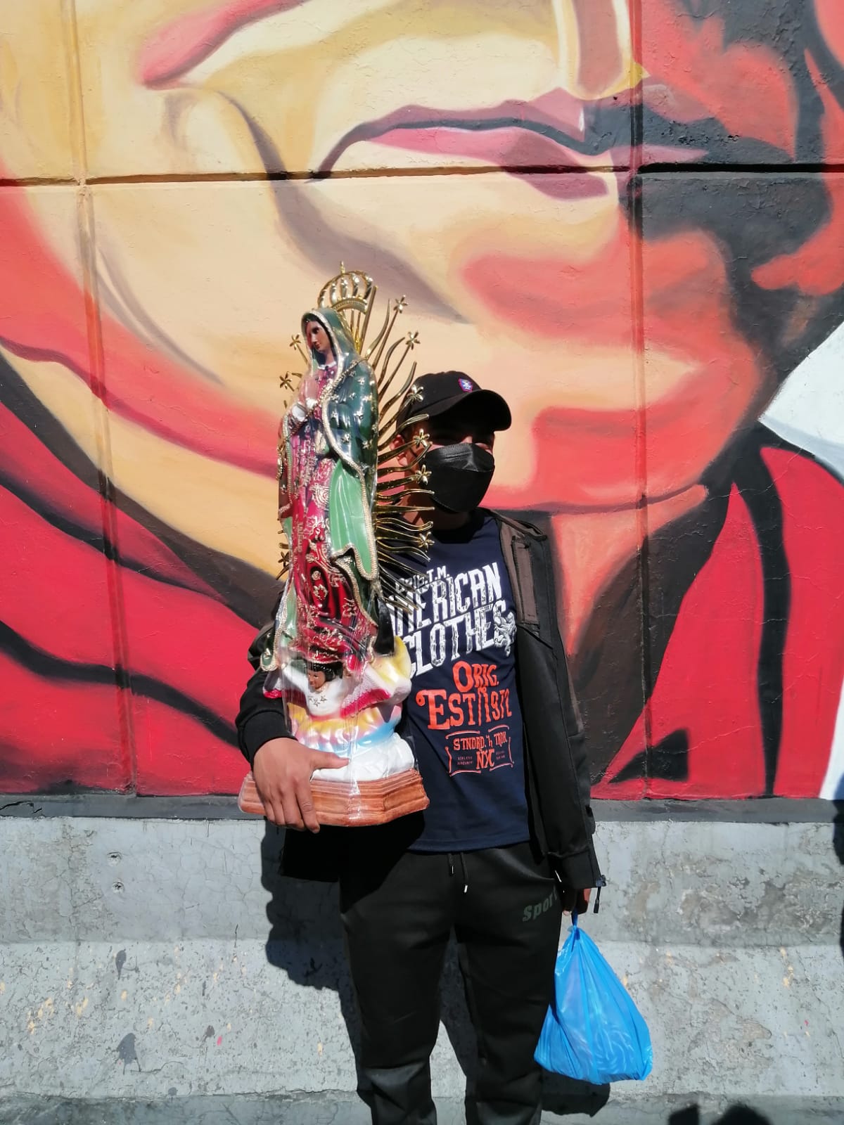 Ignacio Méndez Juárez y su primera vez en la Basílica de Guadalupe. | Foto: Conexión Migrante.
