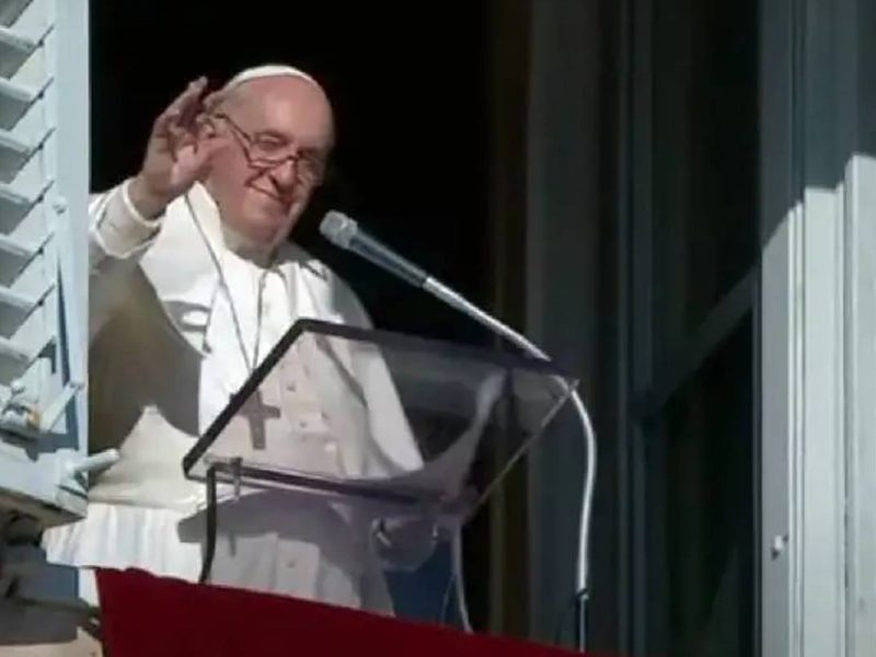 “¡Viva la Virgen de Guadalupe!”, dijo el Papa Francisco desde el Vaticano.