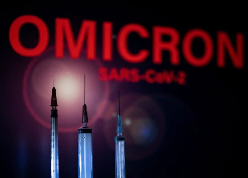 Ante el avance de la variante ómicron del Covid-19, lo mejor es la vacunación.