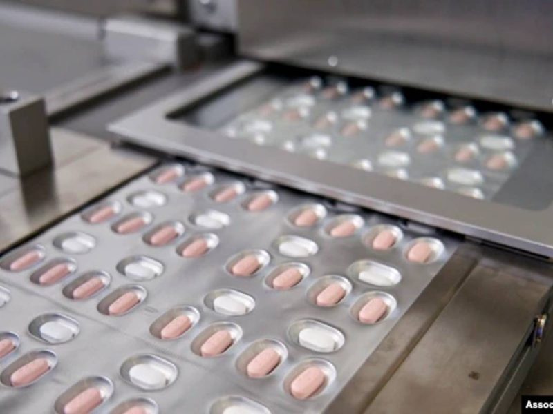 Autorizan segunda píldora contra Covid-19 en USA, ahora de Merck.