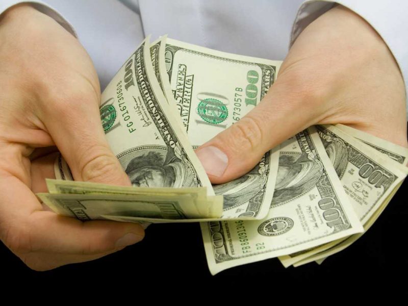 Las empresas más baratas para enviar remesas a México este 2022, según Profeco.