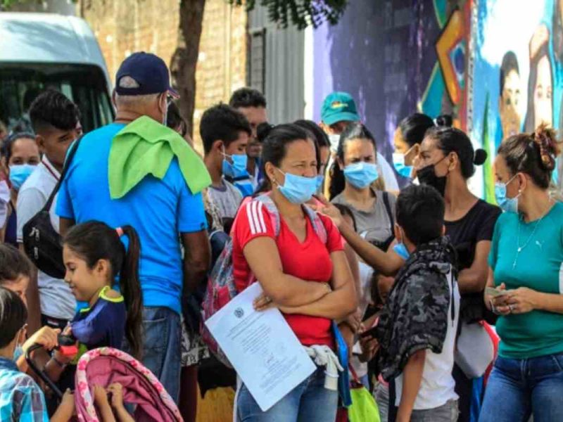 Estados Unidos está deportando a migrantes venezolanos a Colombia.