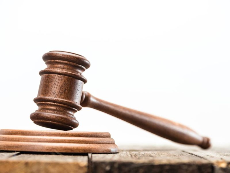 Hubo fallas en las primeras audiencias de la reactivación del programa Quédate en México.