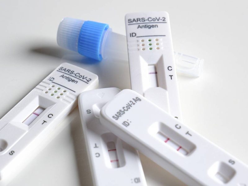 El gobierno de Estados Unidos está repartiendo pruebas gratis de Covid en casa.