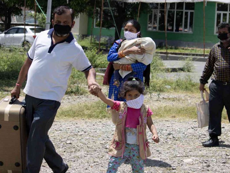 Los migrantes que abandonan el estado donde iniciaron su trámite de refugio en México pierden su solicitud.