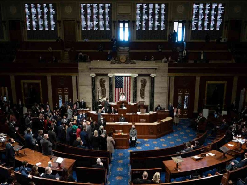 Cámara de Representantes aprueba paquete de ayuda para Ucrania.