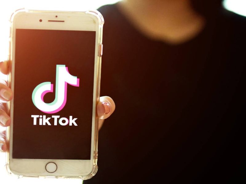 Los coyotes abrieron cuentas en TikTok para engañar a migrantes a través de TikTok.