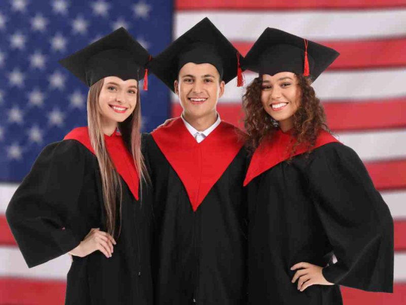 Te decimos cómo validar un título universitario en Estados Unidos