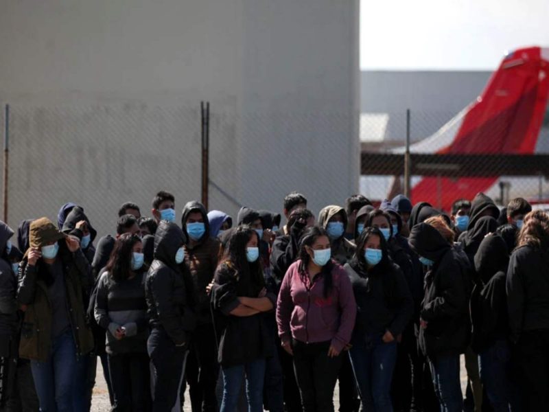 En 2014, Agustín Morales Mena, académico del Instituto de Investigaciones Jurídicas de la UNAM, documentó que los mexicanos tienen actitudes de discriminación en contra de los migrantes.