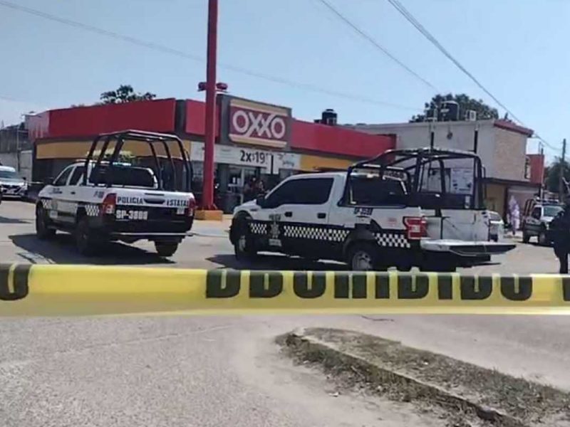 Yessenia Mollinedo fue atacada mientras se encontraba a las afueras de un Oxxo