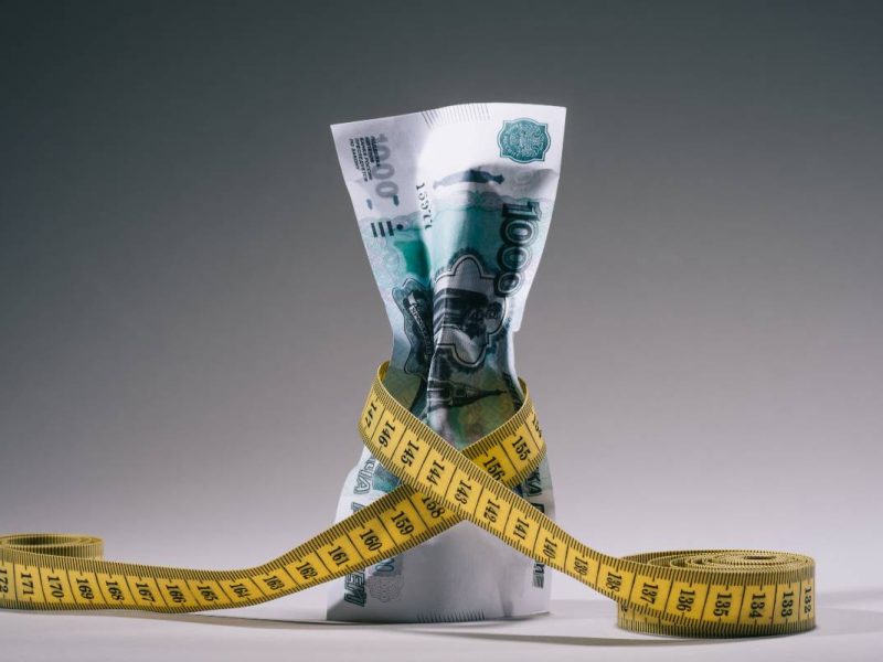 Con el fin de mejorar la economía en Estados Unidos, te damos estos consejos para hacerle frente a la inflación.