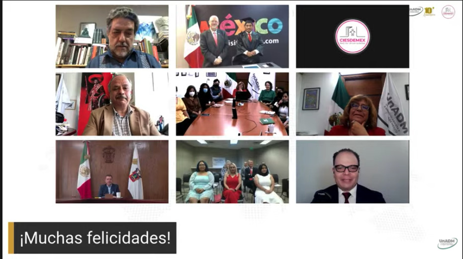 Ceremonia de titulación de Luis Fernando Juárez. | Foto: Especial.