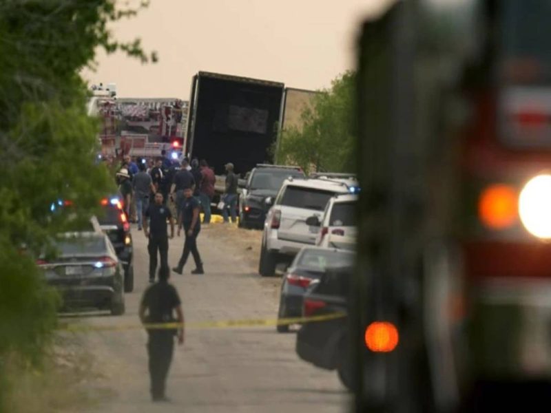 Las autoridades mexicanas darán ayuda a las familias de migrantes muertos y heridos en un tráiler en San Antonio, Texas.