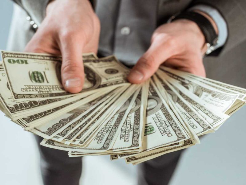 La Profeco dio una lista de las empresas como mejor rendimiento para enviar remesas a México.