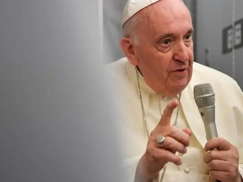 Papa Francisco durante una conferencia en Canadá este 30 de julio de 2020