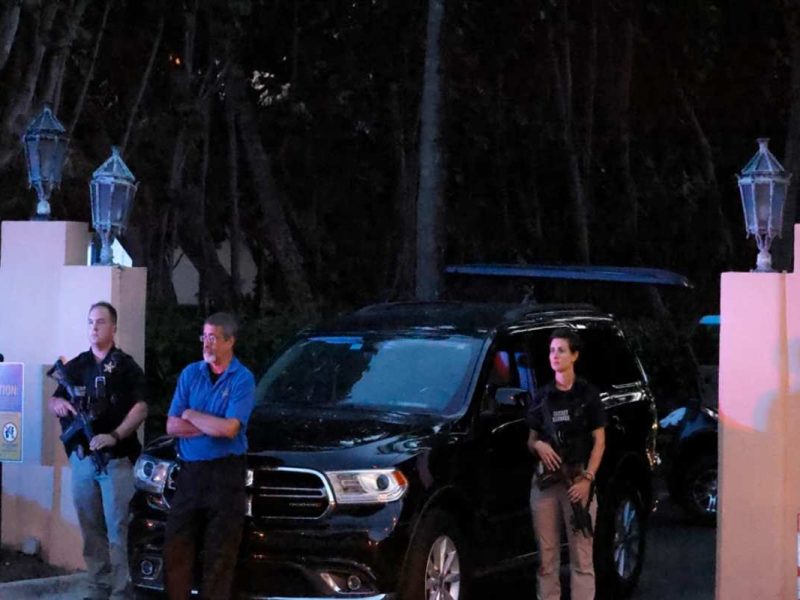 Legisladores de Estados Unidos piden revisión detallada del cateo del FBI en mansión de Donald Trump.