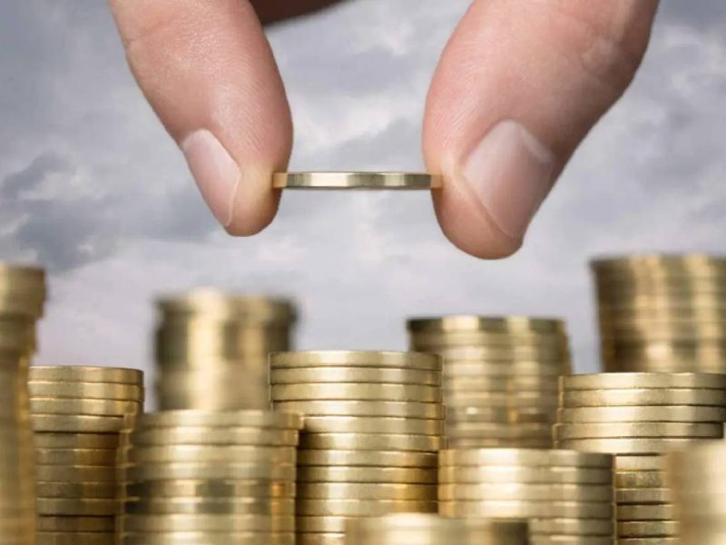 La Oficina para la Protección Financiera del Consumidor (CFPB, por sus siglas en inglés) lanzó una lista de consejos para mejorar tu salud financiera y que puedas vivir más ligero económicamente.