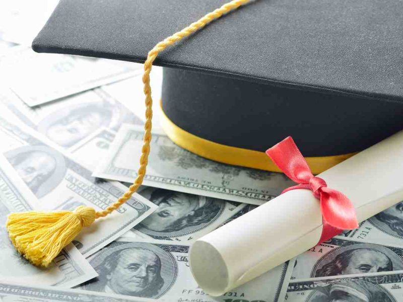 Hay algunas personas que se beneficiarán con la cancelación de la deuda estudiantil.