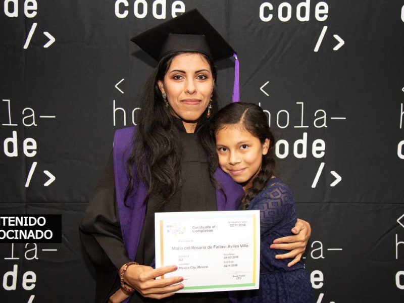 Las mujeres migrantes obtendrán una beca en el nuevo curso de HolaCode.