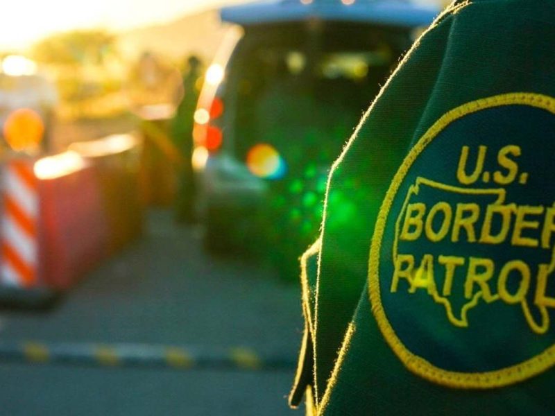 Agredir al agente de la CBP le costará al migrante pasa 14 meses en prisión