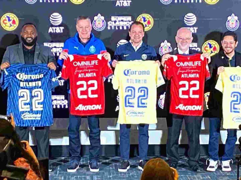 Chivas y América tienen una historia que cuidar, quédense tranquilos que presentaremos buenos cuadros para este Súper Clásico”. Dijo Ricardo Pelaez, Director Deportivo de las Chivas del Guadalajara