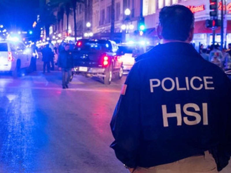 Arizona prohíbe ley que permitía grabar a policías con celular.
