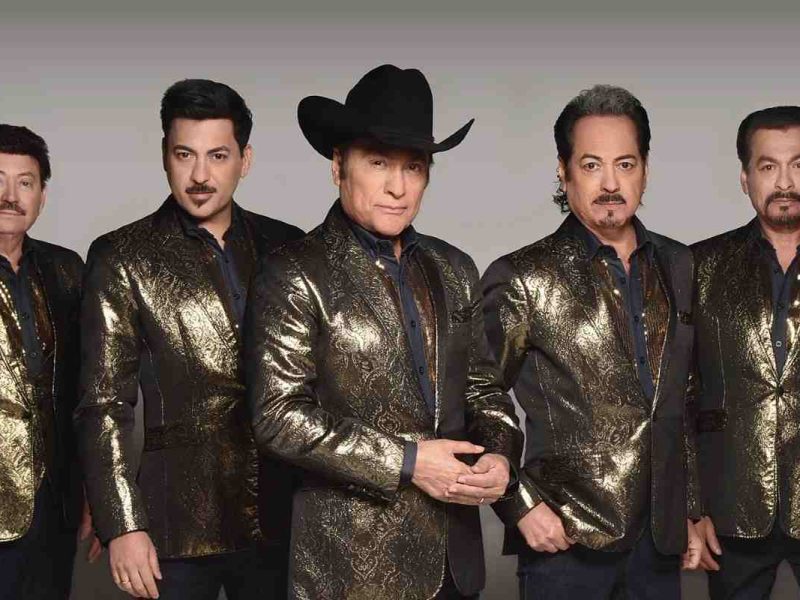 Los Tigres del Norte son músicos mexicanos que triunfan con su música en USA.