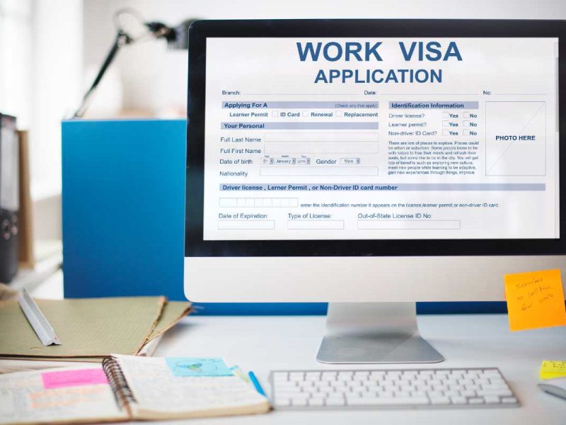 Hay un límite de 85 mil visas de trabajo americanas H-1B cada año