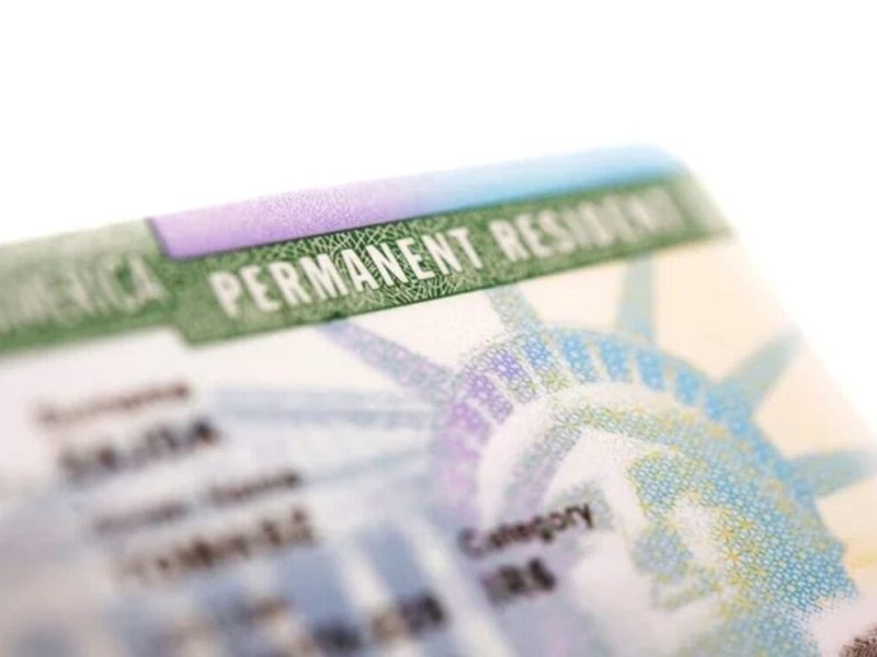 USCIS aprobó la extensión de validez de la Green Card.