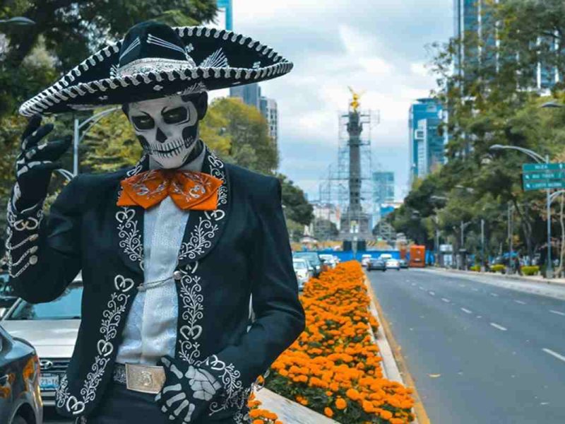 El Charro González representa y comparte parte de las tradiciones mexicanas.