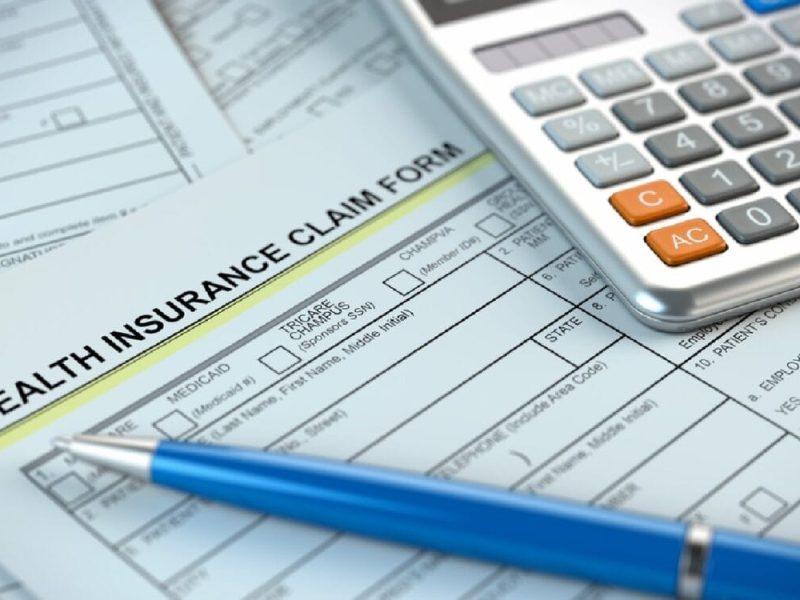 Los hispanos son un grupo con una de las mayores tasas de personas sin seguro médico.