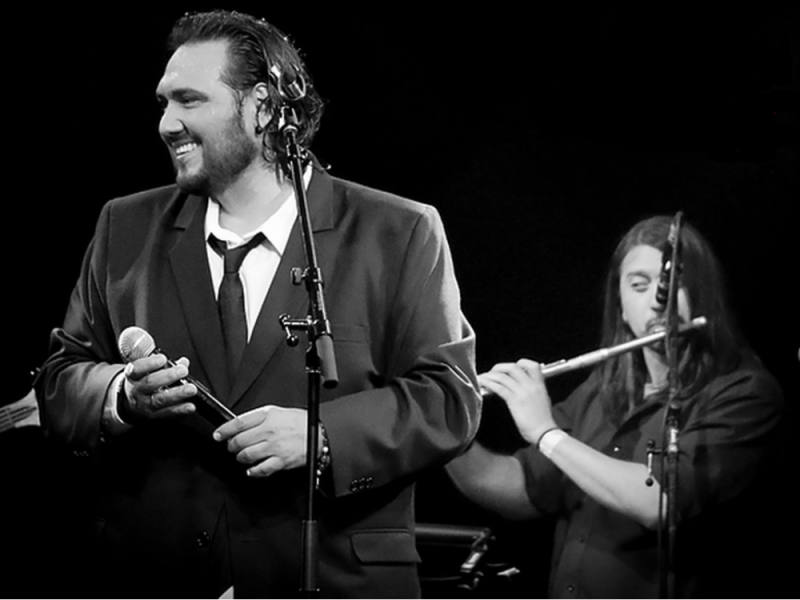 Umberto Veloz estrena versión en mariachi del clásico ‘El Triste’.