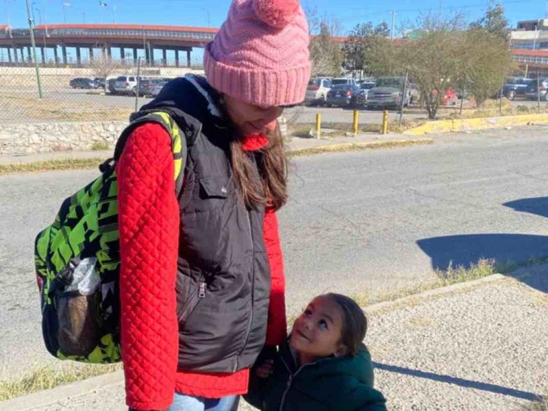 Migrantes venezolanos emprenden en familia la travesía para llegar hasta México e intentar cruzar hacia Estados Unidos. Algunos de ellos, junto a sus niños.