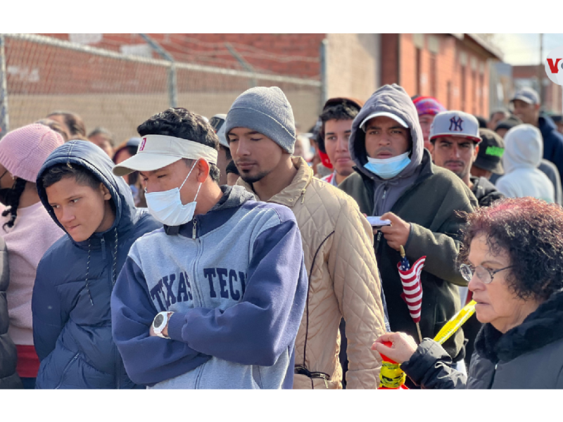 Cientos de migrantes han recuperado la esperanza con la visita del presidente Joe Biden a la frontera.